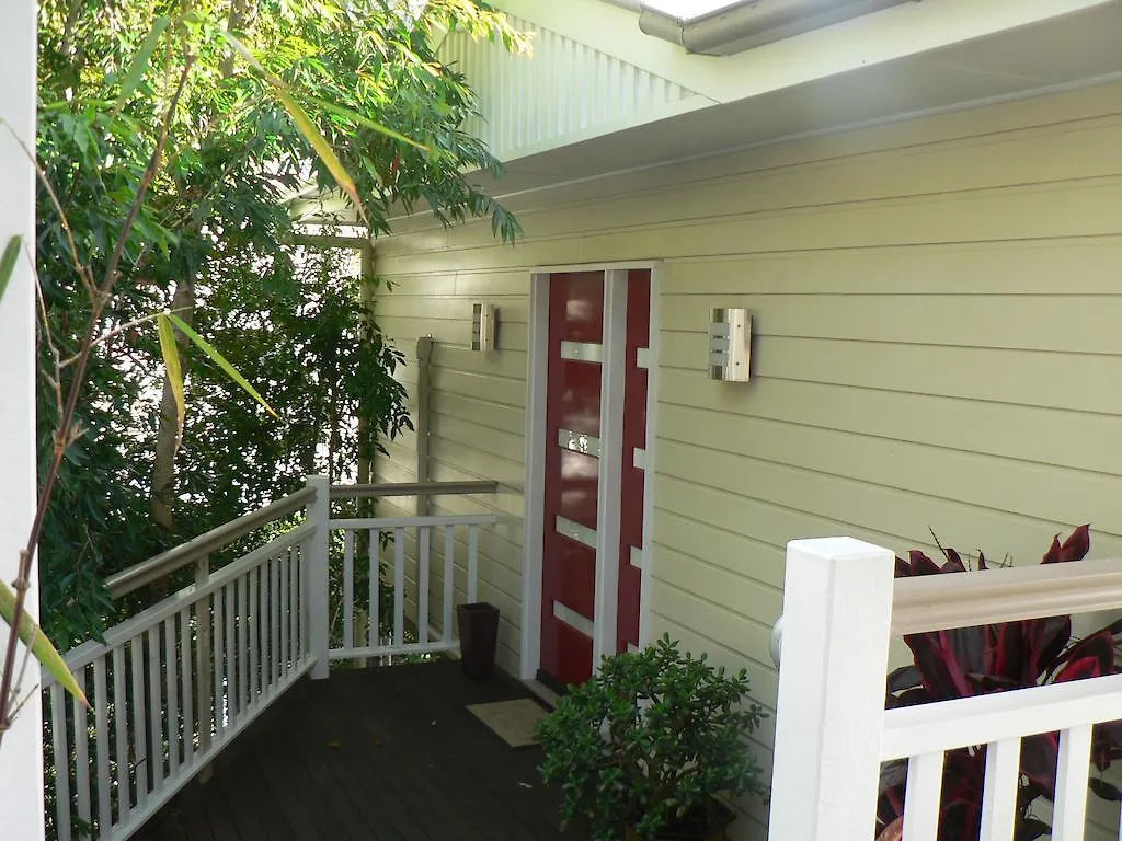 Bed & Breakfast At Sunrise Cottages Montville